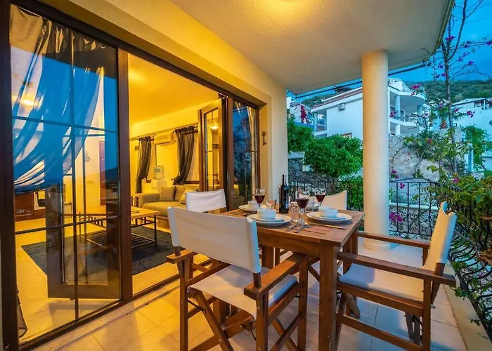 Daire Azure With Sea View In Kalkan