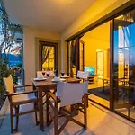 דירה Azure With Sea View In