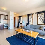 דירה Azure With Sea View In קלקן