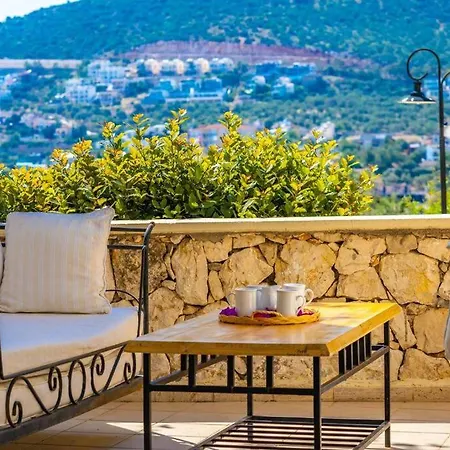 Azure With Sea View In Lejlighed